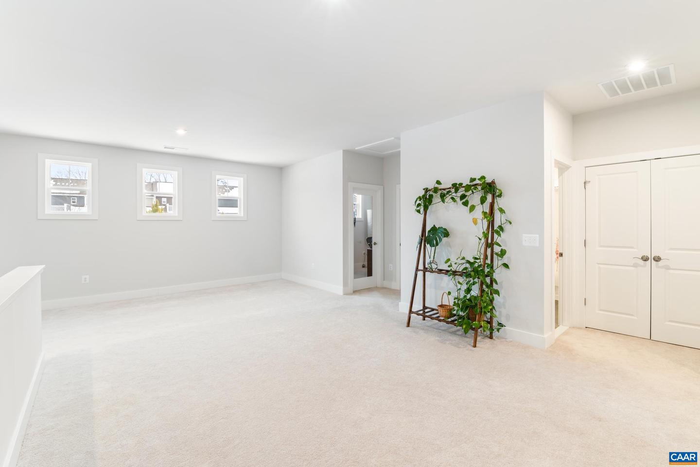 1906 FLORA CT, CHARLOTTESVILLE, Virginia 22911, 3 Bedrooms Bedrooms, ,2 BathroomsBathrooms,Residential,For sale,1906 FLORA CT,669601 MLS # 669601 1906 FLORA CT, CHARLOTTESVILLE, Virginia 22911, 3 Bedrooms Bedrooms, ,2 BathroomsBathrooms,Residential,For sale,1906 FLORA CT,669601 MLS # 669601