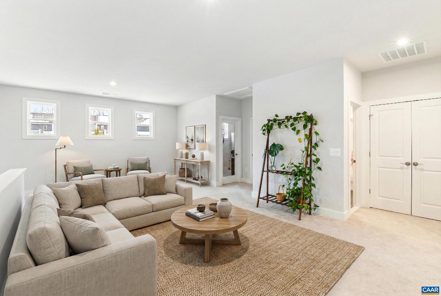 1906 FLORA CT, CHARLOTTESVILLE, Virginia 22911, 3 Bedrooms Bedrooms, ,2 BathroomsBathrooms,Residential,For sale,1906 FLORA CT,669601 MLS # 669601 1906 FLORA CT, CHARLOTTESVILLE, Virginia 22911, 3 Bedrooms Bedrooms, ,2 BathroomsBathrooms,Residential,For sale,1906 FLORA CT,669601 MLS # 669601