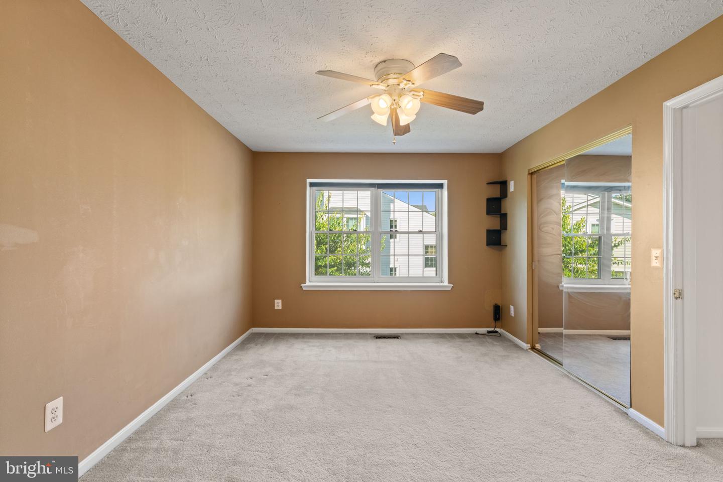 14005-C GRUMBLE JONES CT, CENTREVILLE, Virginia 20121, 2 Bedrooms Bedrooms, ,2 BathroomsBathrooms,Residential,For sale,14005-C GRUMBLE JONES CT,VAFX2272056 MLS # VAFX2272056