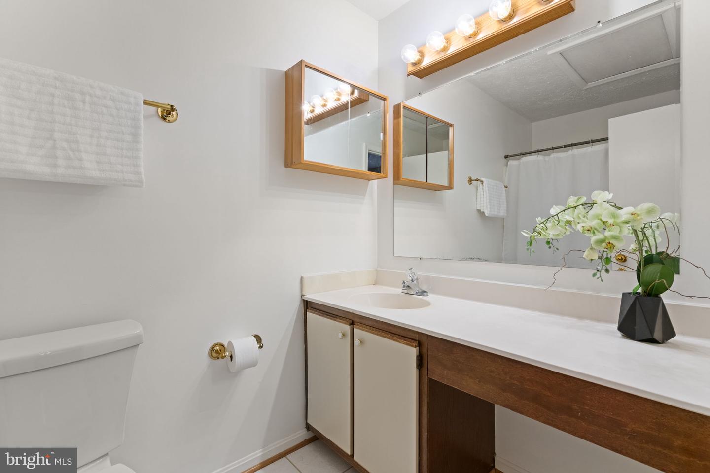 14005-C GRUMBLE JONES CT, CENTREVILLE, Virginia 20121, 2 Bedrooms Bedrooms, ,2 BathroomsBathrooms,Residential,For sale,14005-C GRUMBLE JONES CT,VAFX2272056 MLS # VAFX2272056