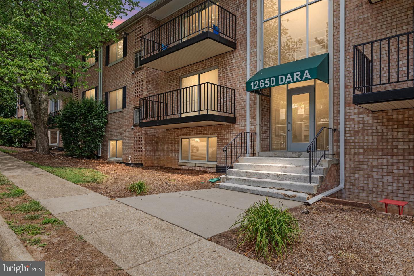 12650 DARA DR #101, WOODBRIDGE, Virginia 22192, 1 Bedroom Bedrooms, ,1 BathroomBathrooms,Residential,For sale,12650 DARA DR #101,VAPW2105330 MLS # VAPW2105330