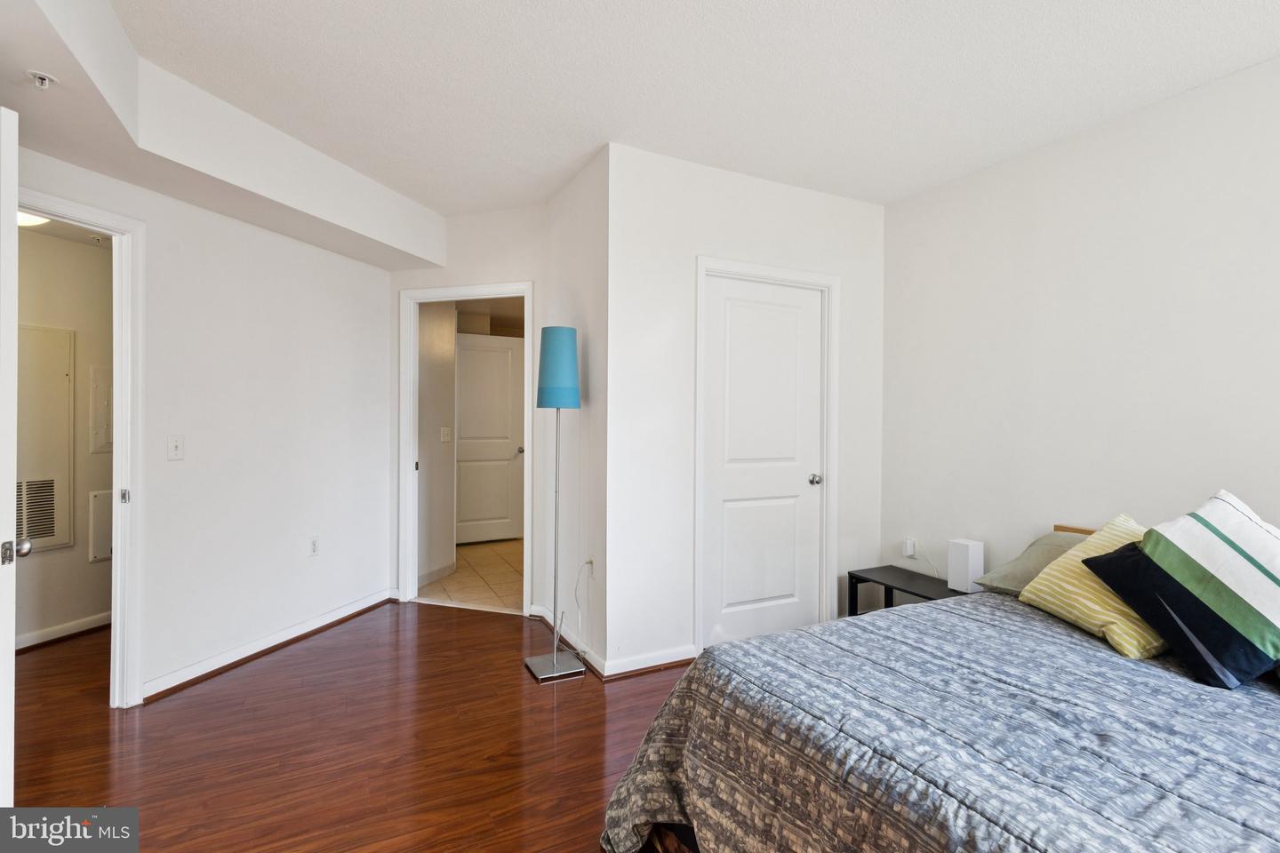 851 N GLEBE RD N #904, ARLINGTON, Virginia 22203, 2 Bedrooms Bedrooms, ,2 BathroomsBathrooms,Residential,For sale,851 N GLEBE RD N #904,VAAR2064502 MLS # VAAR2064502