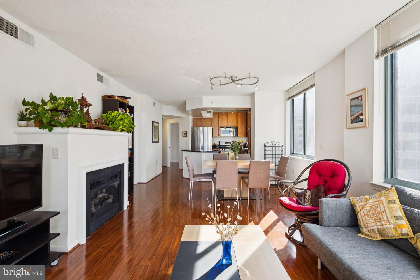 851 N GLEBE RD N #904, ARLINGTON, Virginia 22203, 2 Bedrooms Bedrooms, ,2 BathroomsBathrooms,Residential,For sale,851 N GLEBE RD N #904,VAAR2064502 MLS # VAAR2064502