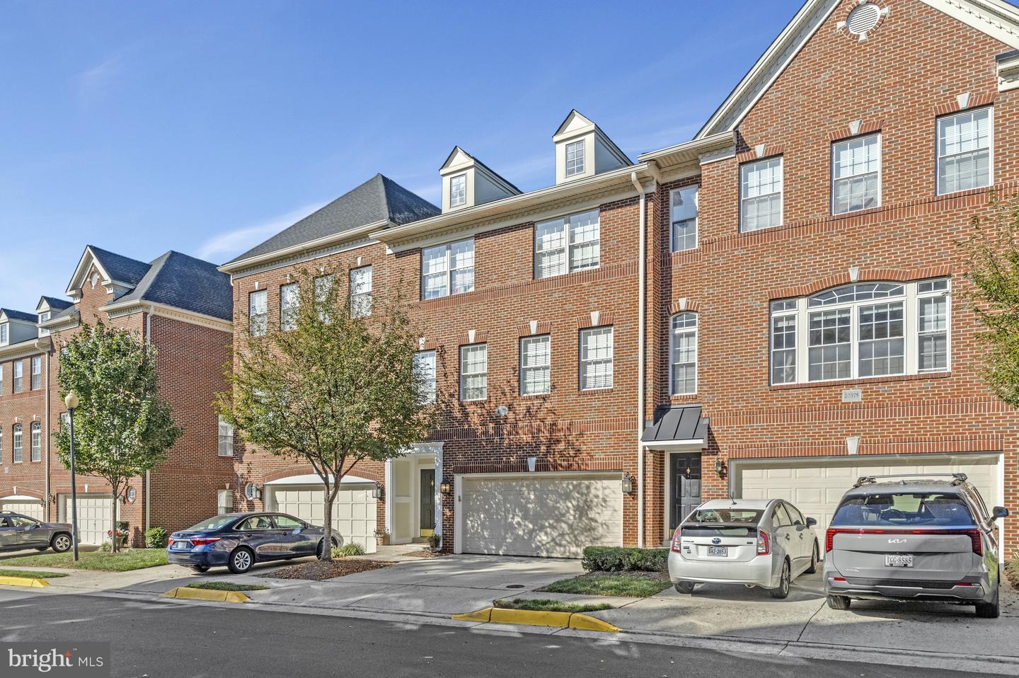 20377 COTTSWOLD TER #73, STERLING, Virginia 20165, 3 Bedrooms Bedrooms, ,2 BathroomsBathrooms,Residential,For sale,20377 COTTSWOLD TER #73,VALO2108266 MLS # VALO2108266