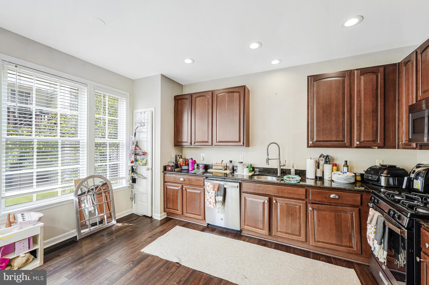 20377 COTTSWOLD TER #73, STERLING, Virginia 20165, 3 Bedrooms Bedrooms, ,2 BathroomsBathrooms,Residential,For sale,20377 COTTSWOLD TER #73,VALO2108266 MLS # VALO2108266