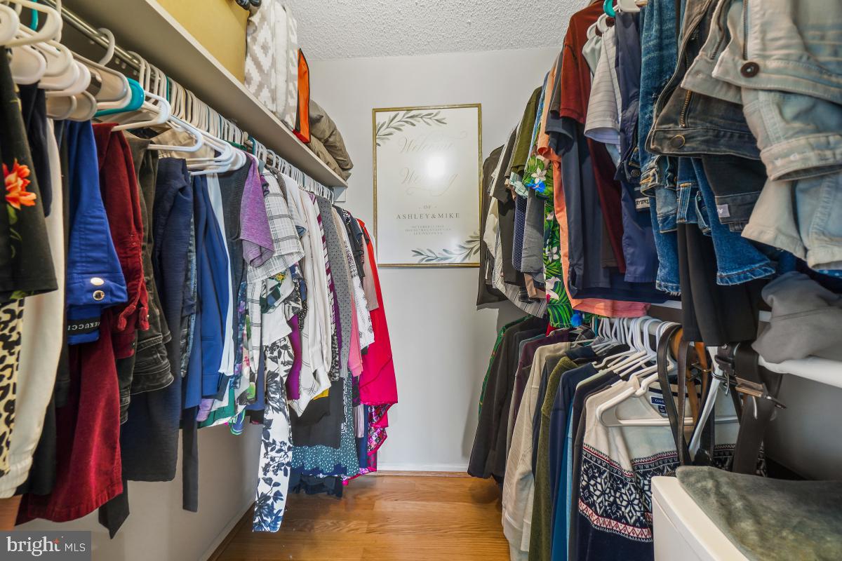 5903 MOUNT EAGLE DR #1612, ALEXANDRIA, Virginia 22303, 2 Bedrooms Bedrooms, 6 Rooms Rooms,1 BathroomBathrooms,Residential,For sale,5903 MOUNT EAGLE DR #1612,VAFX2272742 MLS # VAFX2272742