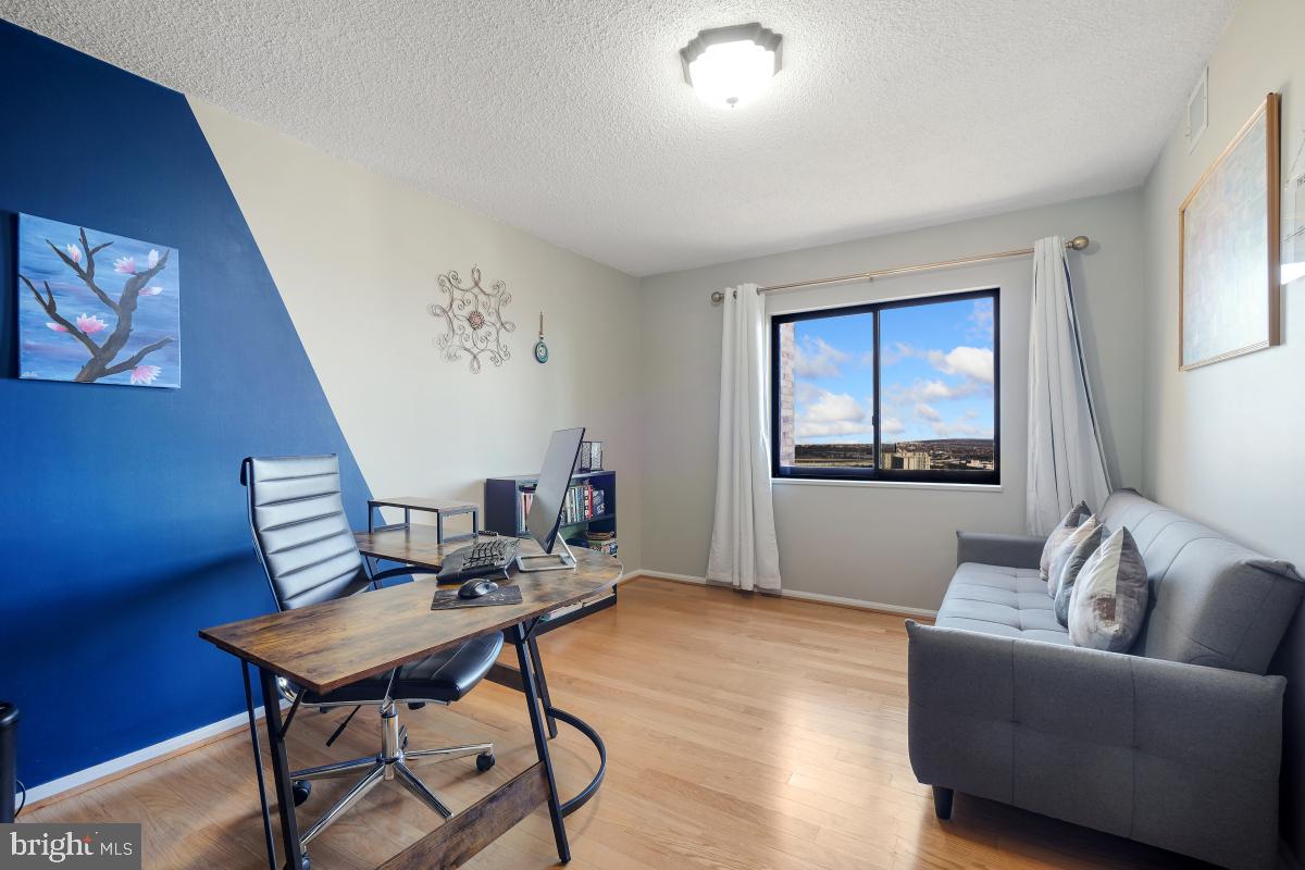 5903 MOUNT EAGLE DR #1612, ALEXANDRIA, Virginia 22303, 2 Bedrooms Bedrooms, 6 Rooms Rooms,1 BathroomBathrooms,Residential,For sale,5903 MOUNT EAGLE DR #1612,VAFX2272742 MLS # VAFX2272742