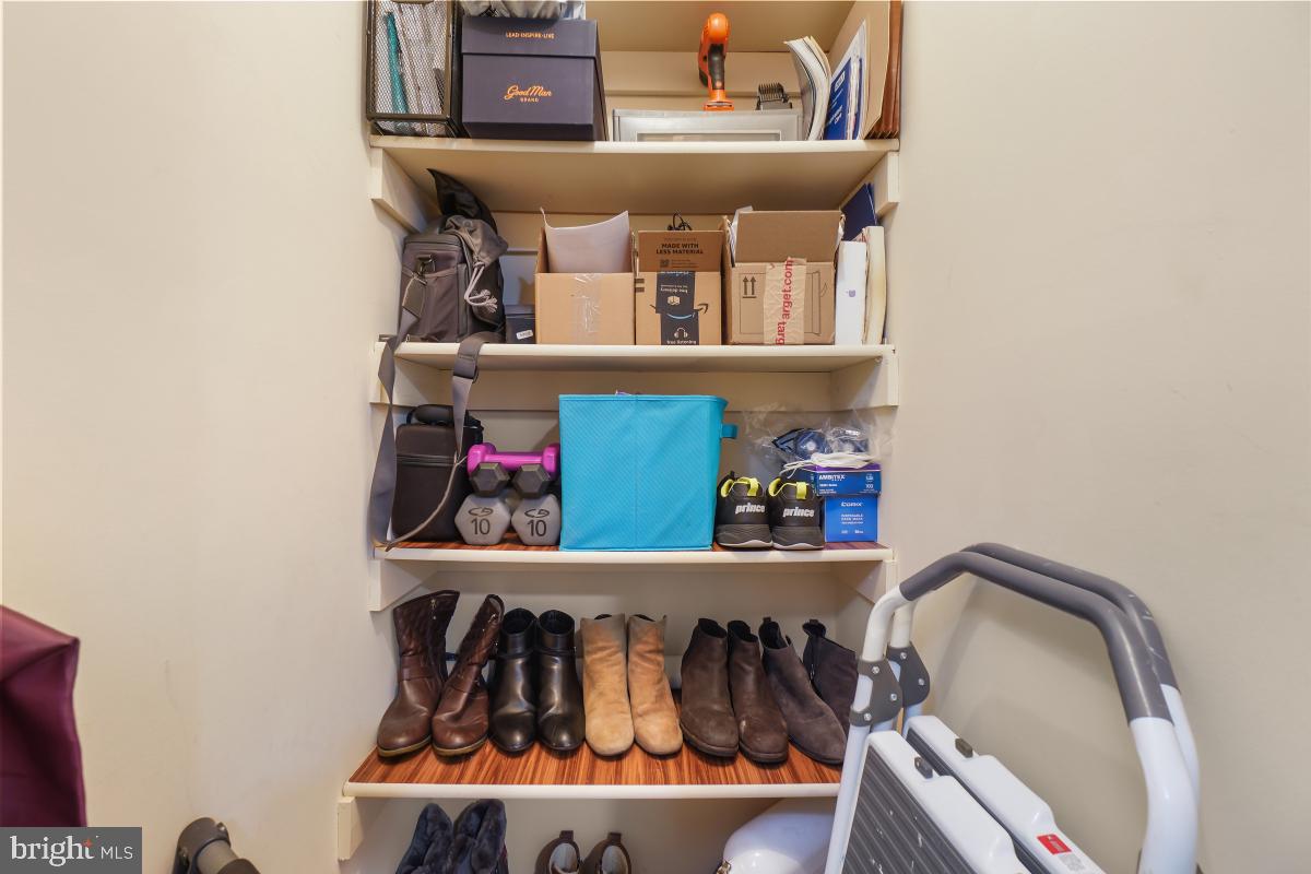 5903 MOUNT EAGLE DR #1612, ALEXANDRIA, Virginia 22303, 2 Bedrooms Bedrooms, 6 Rooms Rooms,1 BathroomBathrooms,Residential,For sale,5903 MOUNT EAGLE DR #1612,VAFX2272742 MLS # VAFX2272742