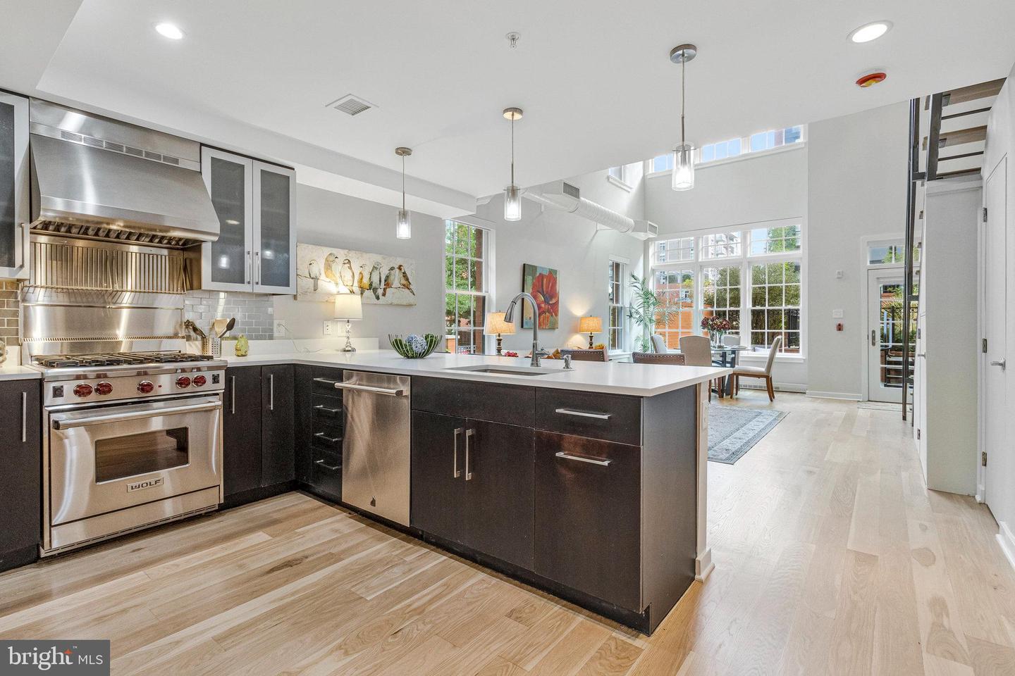 1610 N QUEEN ST #211, ARLINGTON, Virginia 22209, 2 Bedrooms Bedrooms, ,2 BathroomsBathrooms,Residential,For sale,1610 N QUEEN ST #211,VAAR2064562 MLS # VAAR2064562