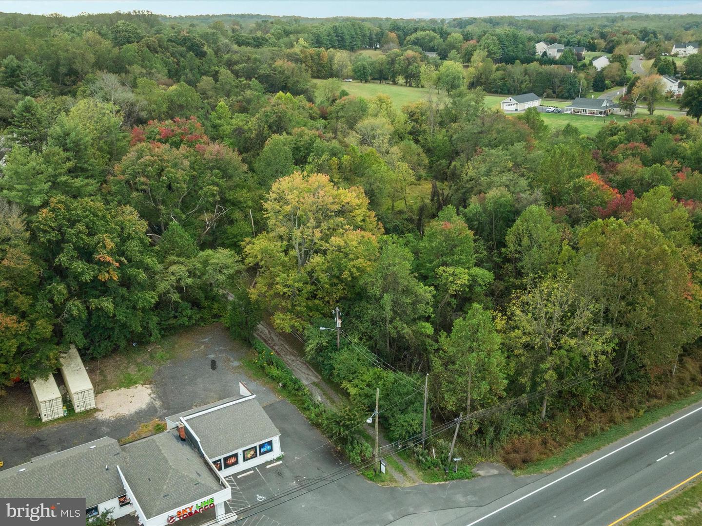 5601 LEE HWY, WARRENTON, Virginia 20187, 3 Bedrooms Bedrooms, ,2 BathroomsBathrooms,Residential,For sale,5601 LEE HWY,VAFQ2019298 MLS # VAFQ2019298