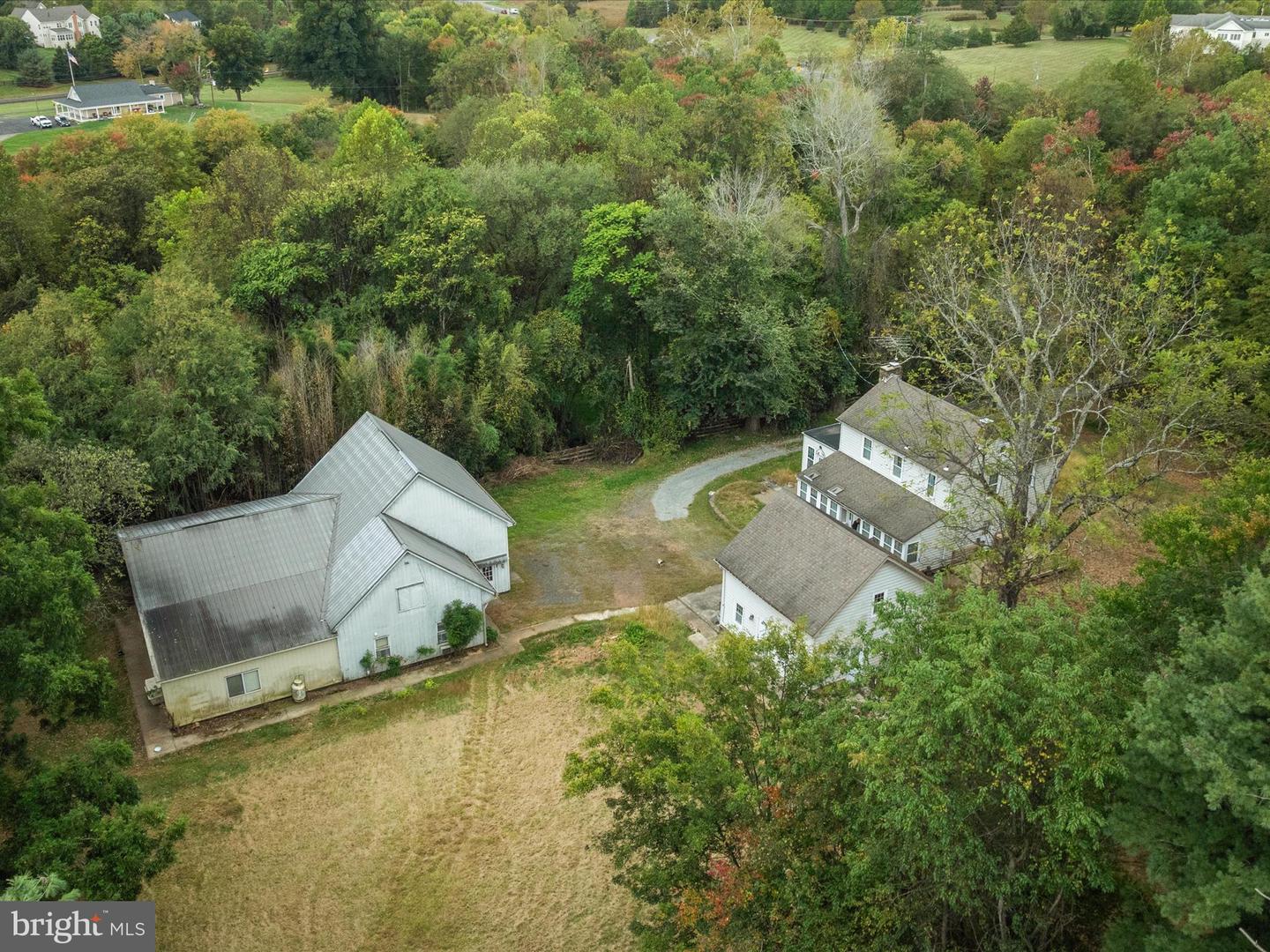 5601 LEE HWY, WARRENTON, Virginia 20187, 3 Bedrooms Bedrooms, ,2 BathroomsBathrooms,Residential,For sale,5601 LEE HWY,VAFQ2019298 MLS # VAFQ2019298