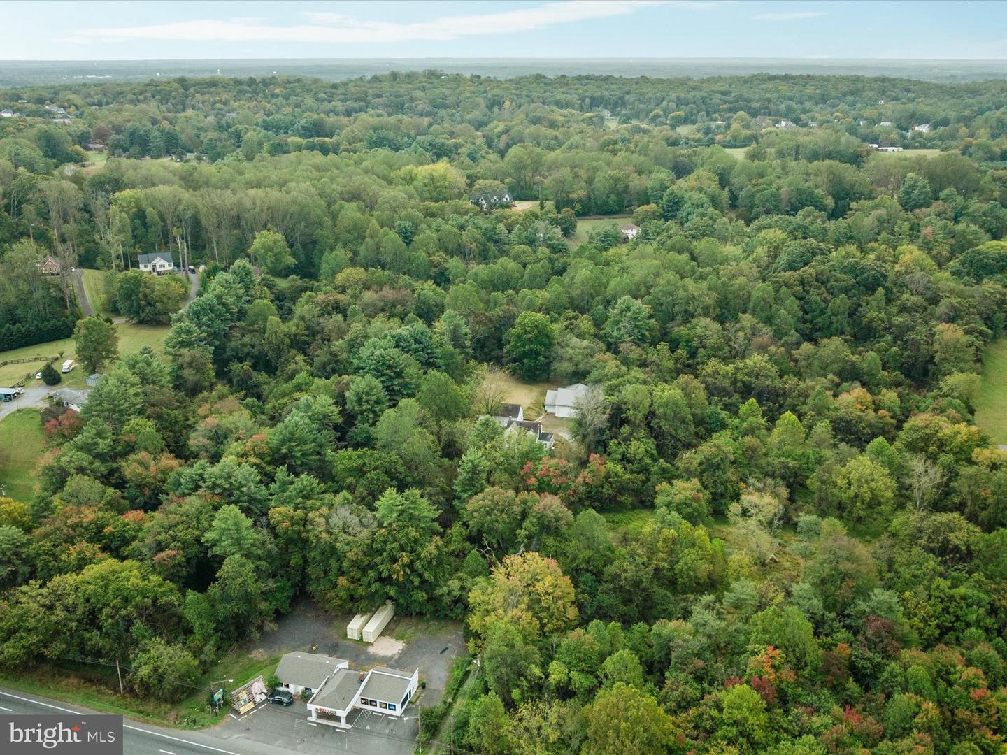 5601 LEE HWY, WARRENTON, Virginia 20187, 3 Bedrooms Bedrooms, ,2 BathroomsBathrooms,Residential,For sale,5601 LEE HWY,VAFQ2019298 MLS # VAFQ2019298