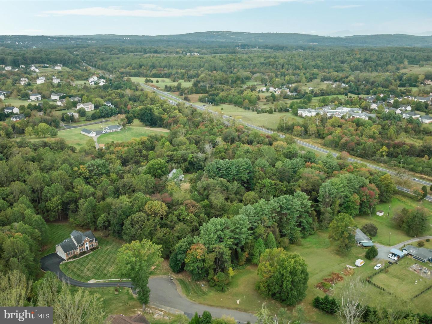 5601 LEE HWY, WARRENTON, Virginia 20187, 3 Bedrooms Bedrooms, ,2 BathroomsBathrooms,Residential,For sale,5601 LEE HWY,VAFQ2019298 MLS # VAFQ2019298