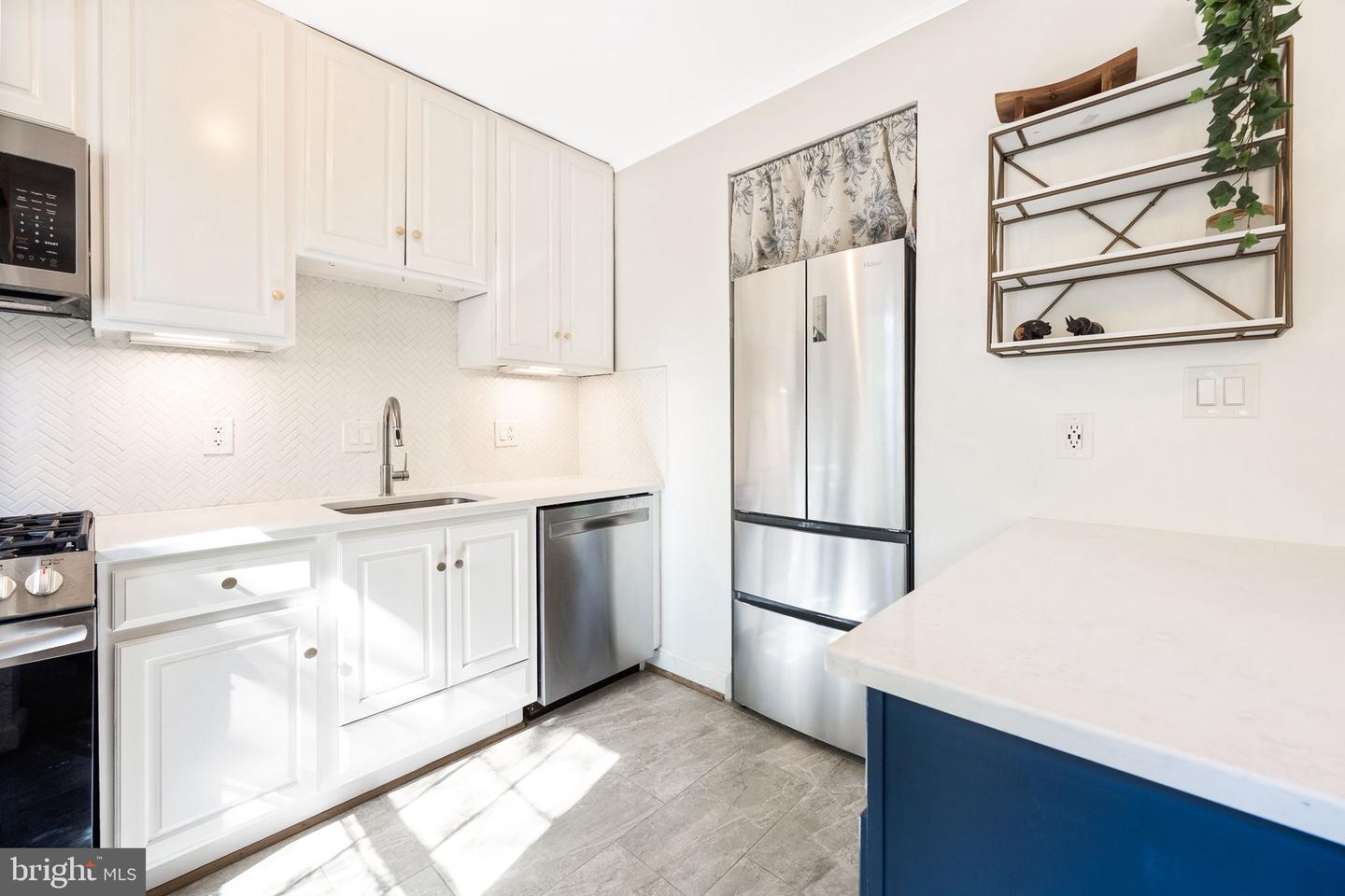 1401 S EDGEWOOD ST #485, ARLINGTON, Virginia 22204, 2 Bedrooms Bedrooms, ,1 BathroomBathrooms,Residential,For sale,1401 S EDGEWOOD ST #485,VAAR2064656 MLS # VAAR2064656