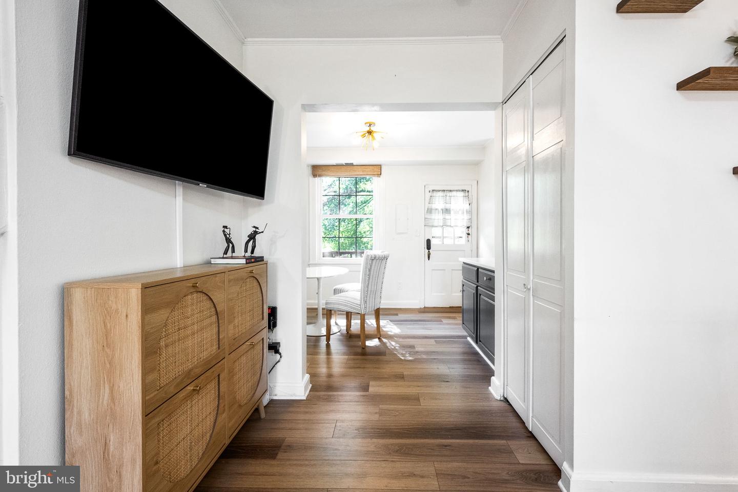 1401 S EDGEWOOD ST #485, ARLINGTON, Virginia 22204, 2 Bedrooms Bedrooms, ,1 BathroomBathrooms,Residential,For sale,1401 S EDGEWOOD ST #485,VAAR2064656 MLS # VAAR2064656