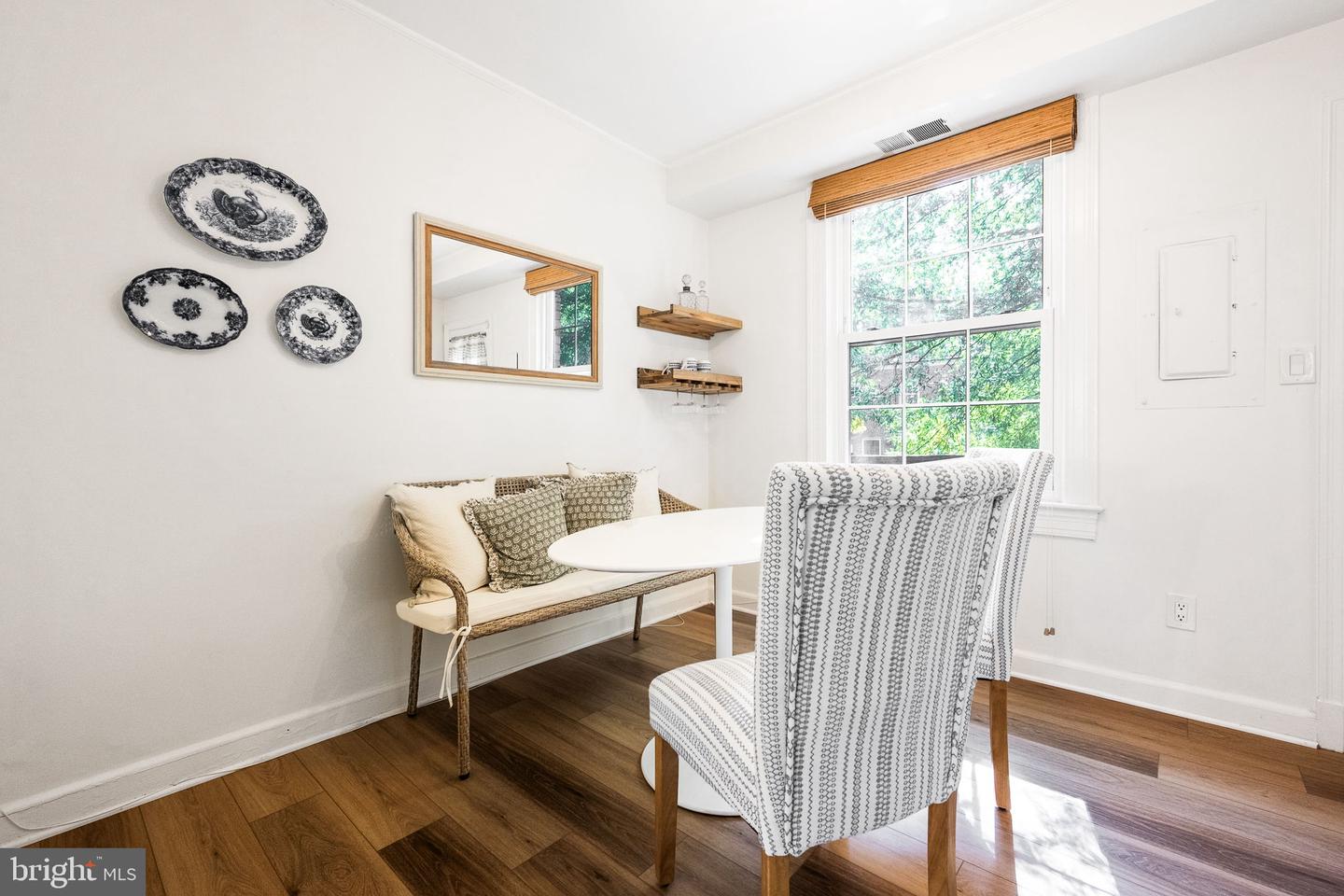 1401 S EDGEWOOD ST #485, ARLINGTON, Virginia 22204, 2 Bedrooms Bedrooms, ,1 BathroomBathrooms,Residential,For sale,1401 S EDGEWOOD ST #485,VAAR2064656 MLS # VAAR2064656