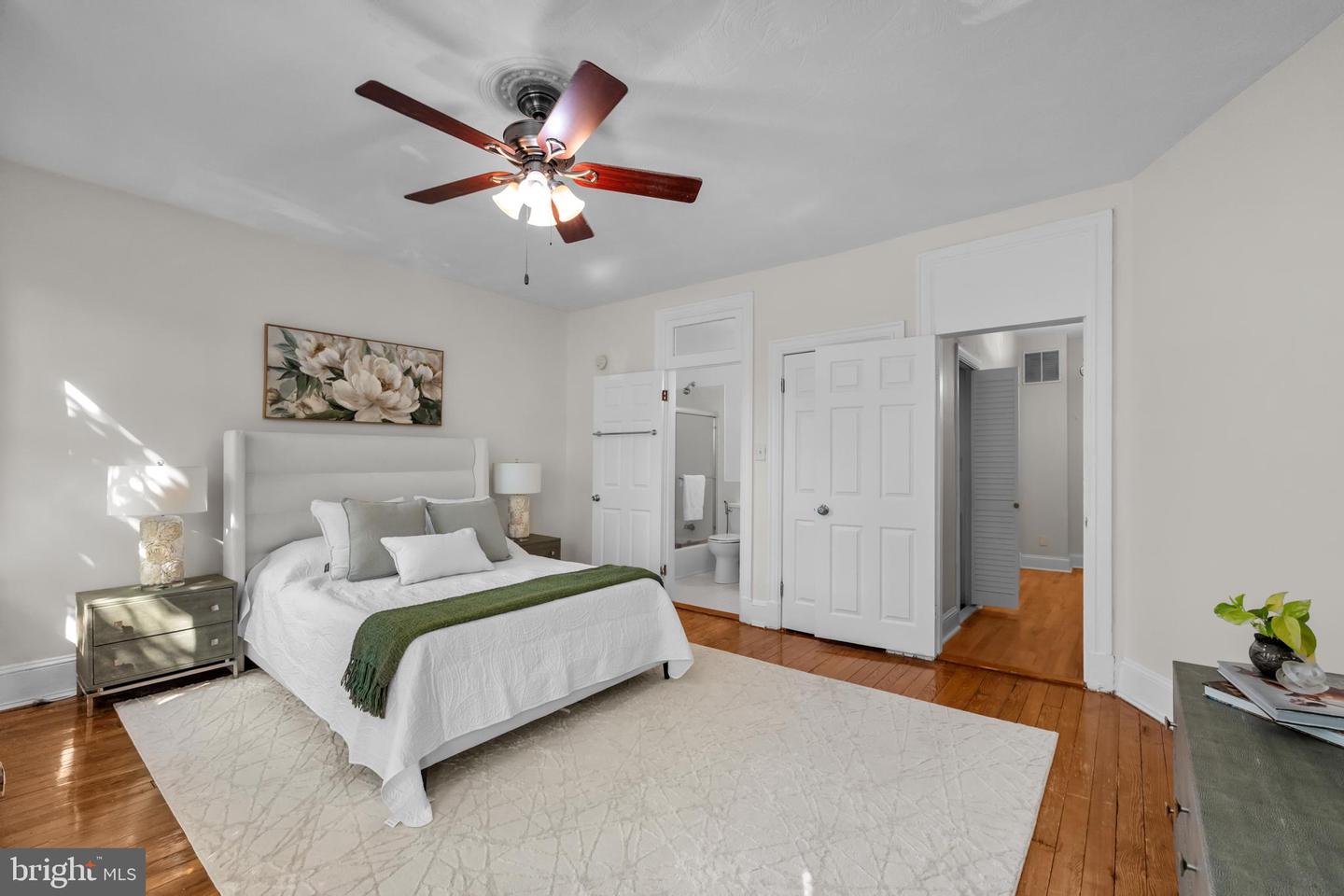 43 T ST NW, WASHINGTON, District Of Columbia 20001, 4 Bedrooms Bedrooms, ,3 BathroomsBathrooms,Residential,For sale,43 T ST NW,DCDC2225986 MLS # DCDC2225986