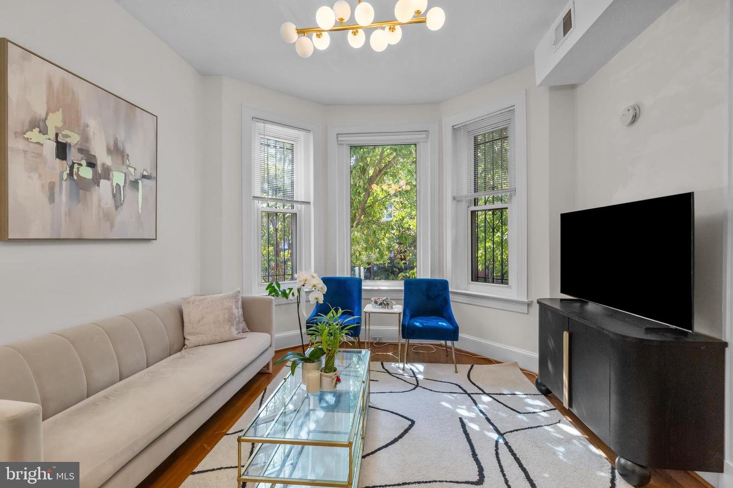 43 T ST NW, WASHINGTON, District Of Columbia 20001, 4 Bedrooms Bedrooms, ,3 BathroomsBathrooms,Residential,For sale,43 T ST NW,DCDC2225986 MLS # DCDC2225986