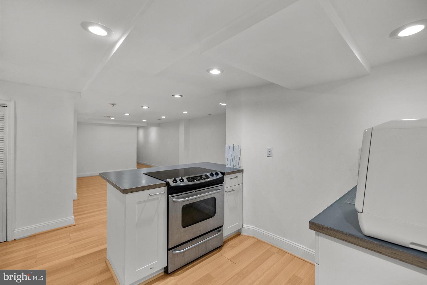 43 T ST NW, WASHINGTON, District Of Columbia 20001, 4 Bedrooms Bedrooms, ,3 BathroomsBathrooms,Residential,For sale,43 T ST NW,DCDC2225986 MLS # DCDC2225986