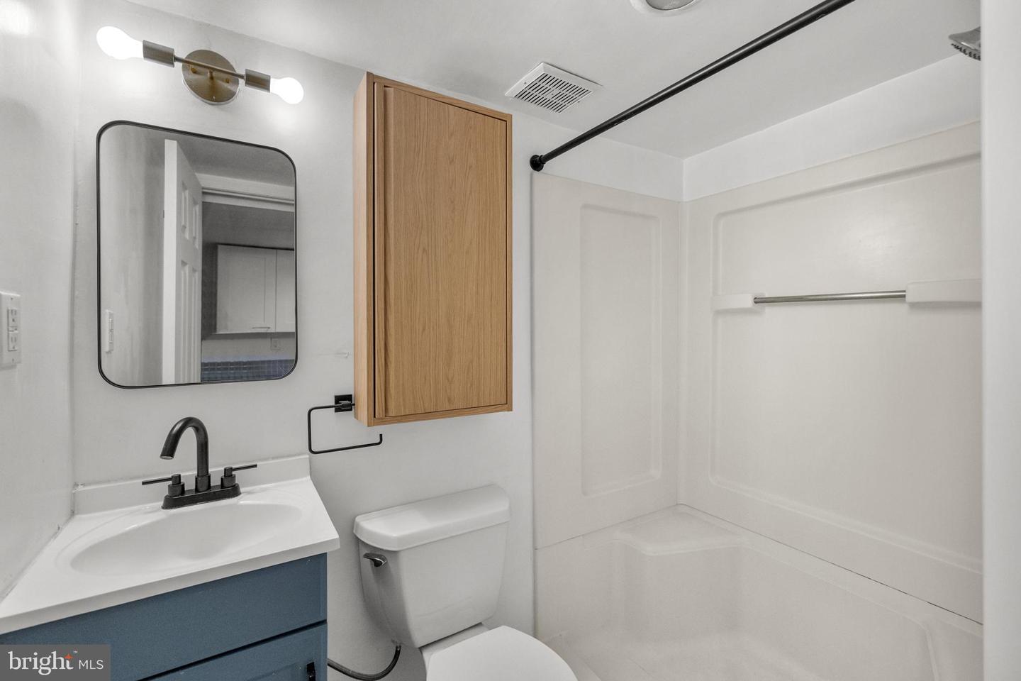43 T ST NW, WASHINGTON, District Of Columbia 20001, 4 Bedrooms Bedrooms, ,3 BathroomsBathrooms,Residential,For sale,43 T ST NW,DCDC2225986 MLS # DCDC2225986
