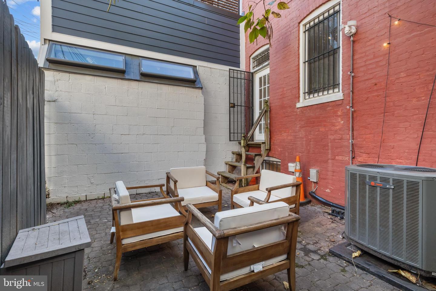 43 T ST NW, WASHINGTON, District Of Columbia 20001, 4 Bedrooms Bedrooms, ,3 BathroomsBathrooms,Residential,For sale,43 T ST NW,DCDC2225986 MLS # DCDC2225986