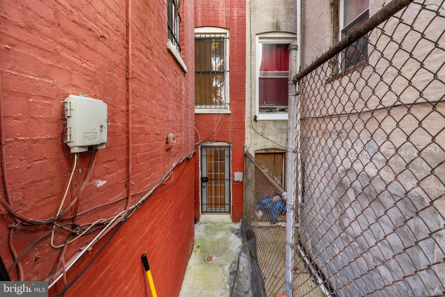 43 T ST NW, WASHINGTON, District Of Columbia 20001, 4 Bedrooms Bedrooms, ,3 BathroomsBathrooms,Residential,For sale,43 T ST NW,DCDC2225986 MLS # DCDC2225986