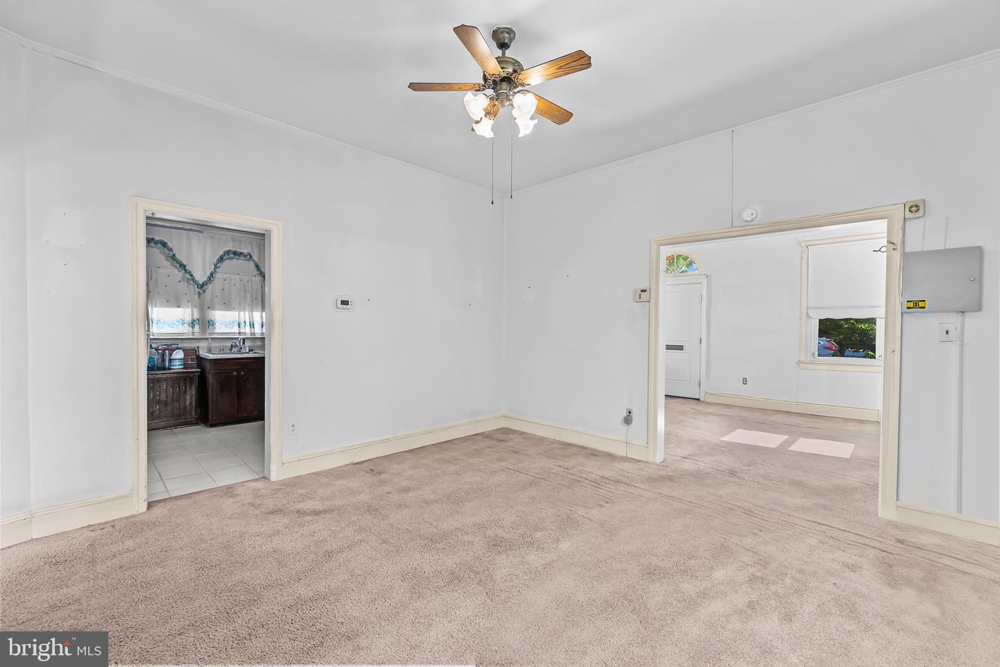 6018 2ND ST NW, WASHINGTON, District Of Columbia 20011, 3 Bedrooms Bedrooms, ,1 BathroomBathrooms,Residential,For sale,6018 2ND ST NW,DCDC2225990 MLS # DCDC2225990