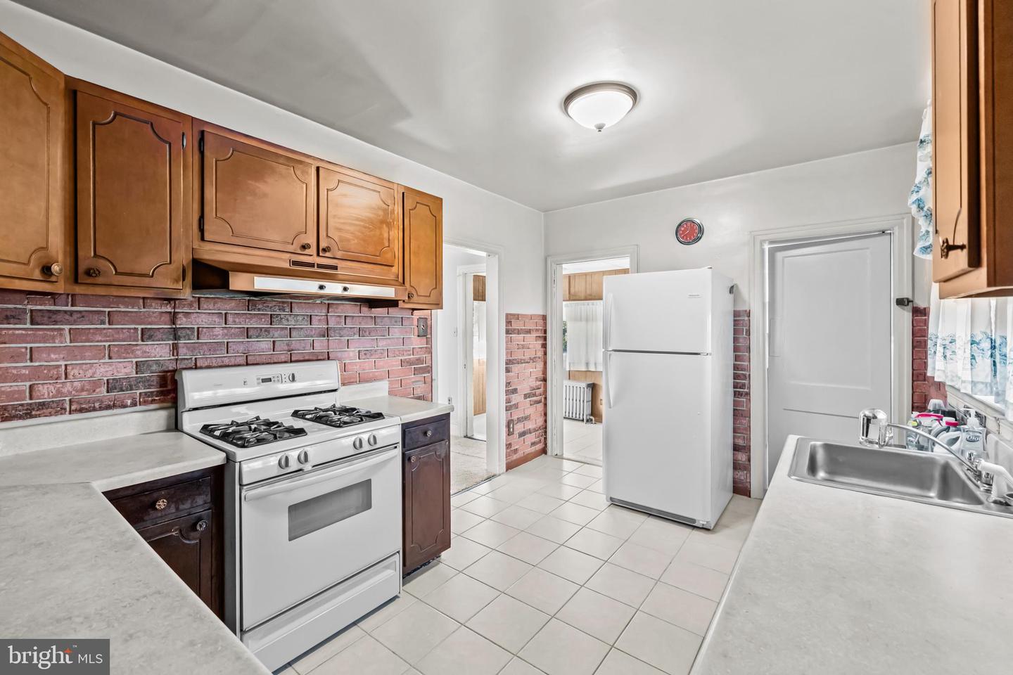 6018 2ND ST NW, WASHINGTON, District Of Columbia 20011, 3 Bedrooms Bedrooms, ,1 BathroomBathrooms,Residential,For sale,6018 2ND ST NW,DCDC2225990 MLS # DCDC2225990