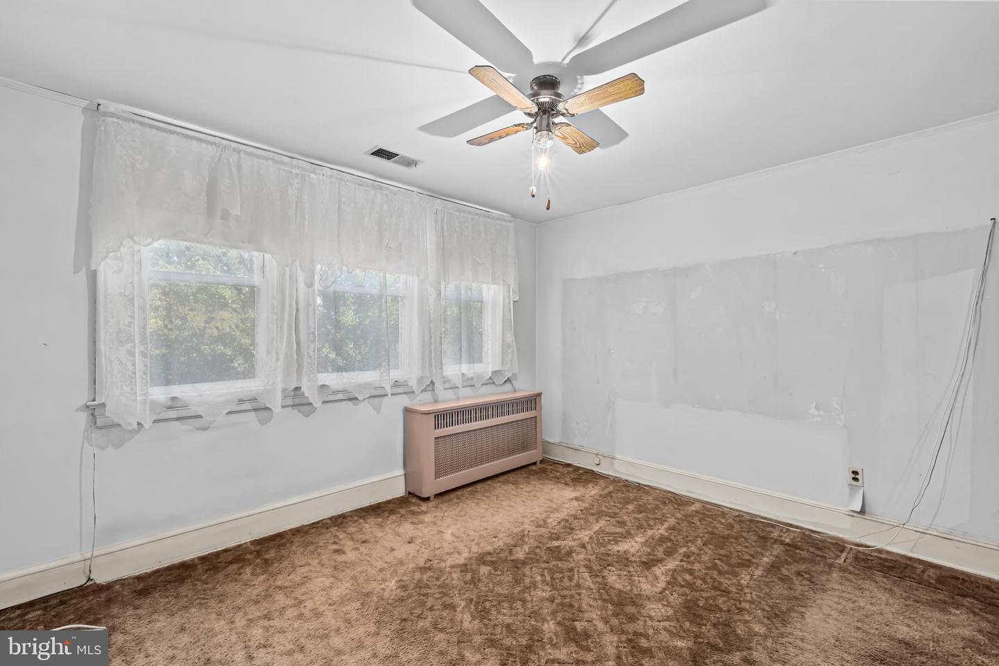 6018 2ND ST NW, WASHINGTON, District Of Columbia 20011, 3 Bedrooms Bedrooms, ,1 BathroomBathrooms,Residential,For sale,6018 2ND ST NW,DCDC2225990 MLS # DCDC2225990