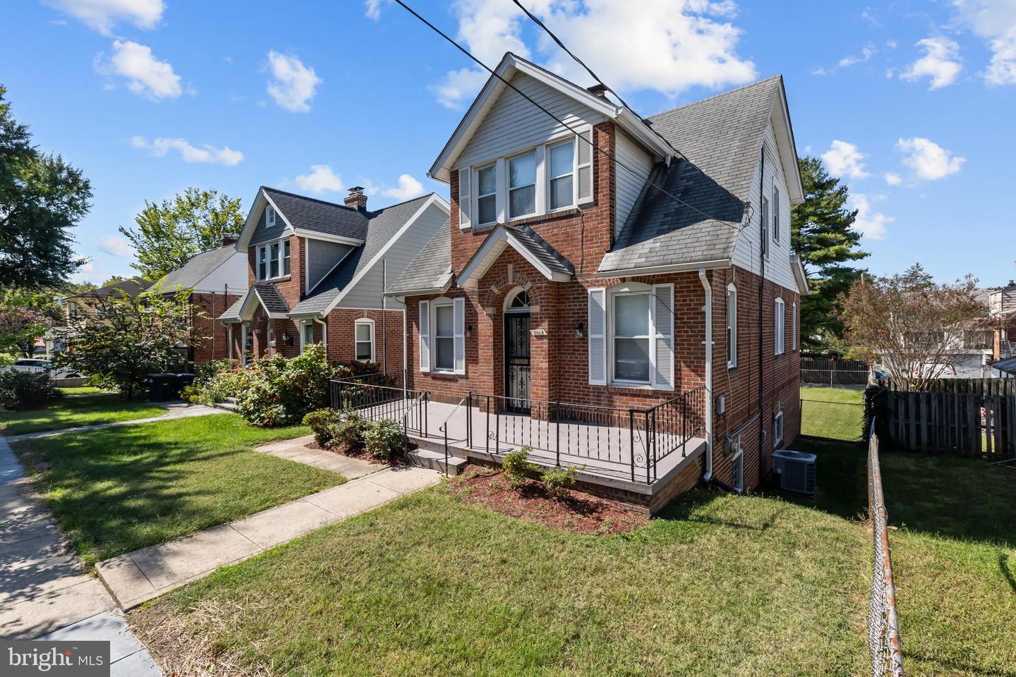 6018 2ND ST NW, WASHINGTON, District Of Columbia 20011, 3 Bedrooms Bedrooms, ,1 BathroomBathrooms,Residential,For sale,6018 2ND ST NW,DCDC2225990 MLS # DCDC2225990