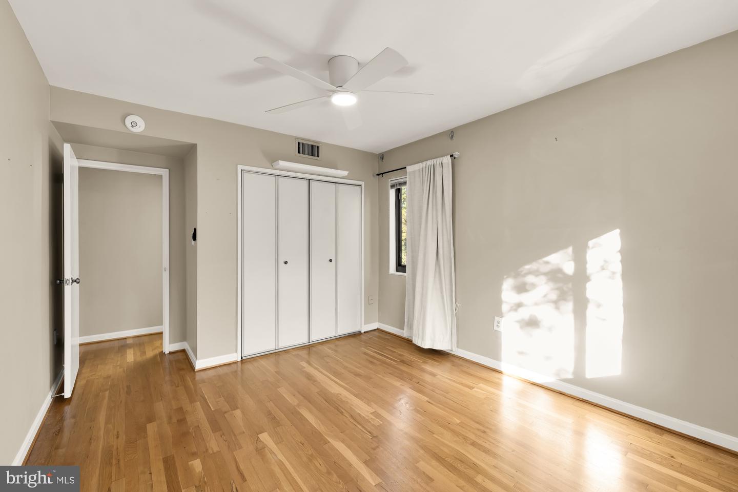 3825 DAVIS PL NW #202, WASHINGTON, District Of Columbia 20007, 2 Bedrooms Bedrooms, ,1 BathroomBathrooms,Residential,For sale,3825 DAVIS PL NW #202,DCDC2226216 MLS # DCDC2226216