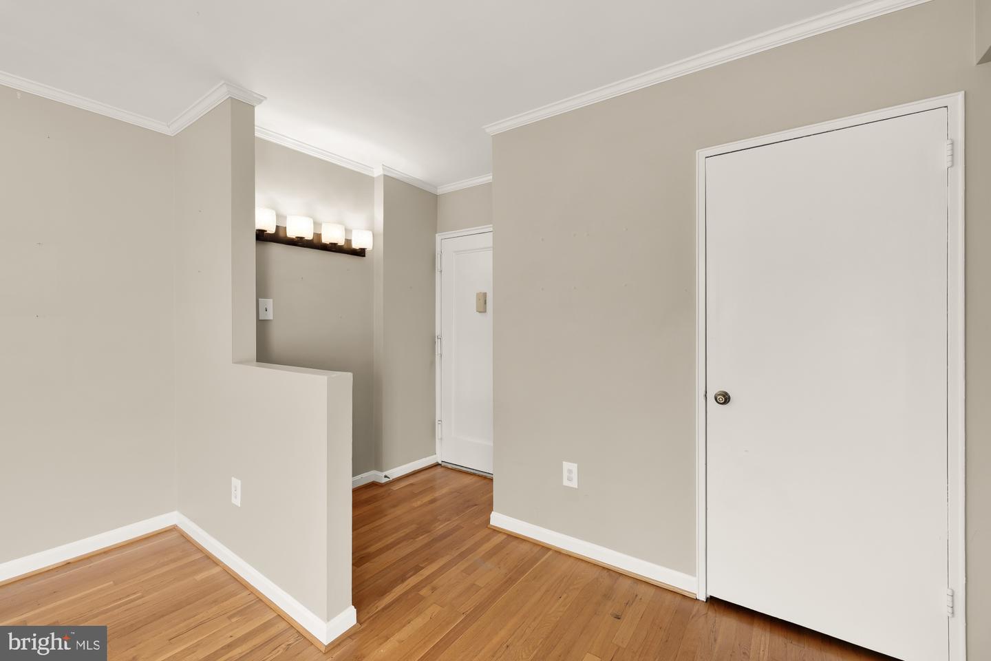 3825 DAVIS PL NW #202, WASHINGTON, District Of Columbia 20007, 2 Bedrooms Bedrooms, ,1 BathroomBathrooms,Residential,For sale,3825 DAVIS PL NW #202,DCDC2226216 MLS # DCDC2226216