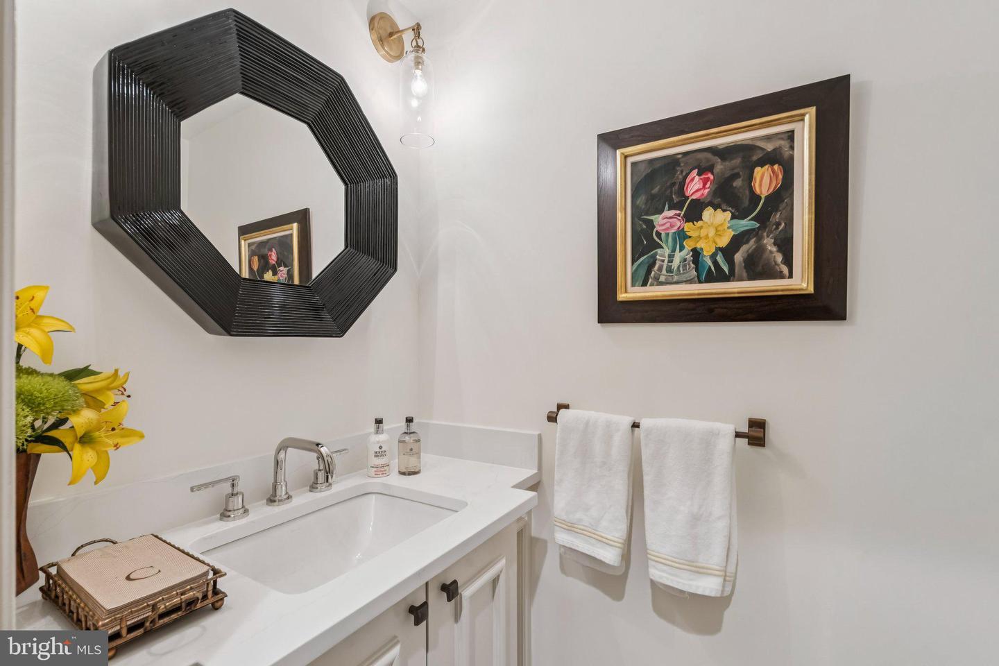 4956 QUEBEC ST NW, WASHINGTON, District Of Columbia 20016, 7 Bedrooms Bedrooms, ,5 BathroomsBathrooms,Residential,For sale,4956 QUEBEC ST NW,DCDC2226226 MLS # DCDC2226226