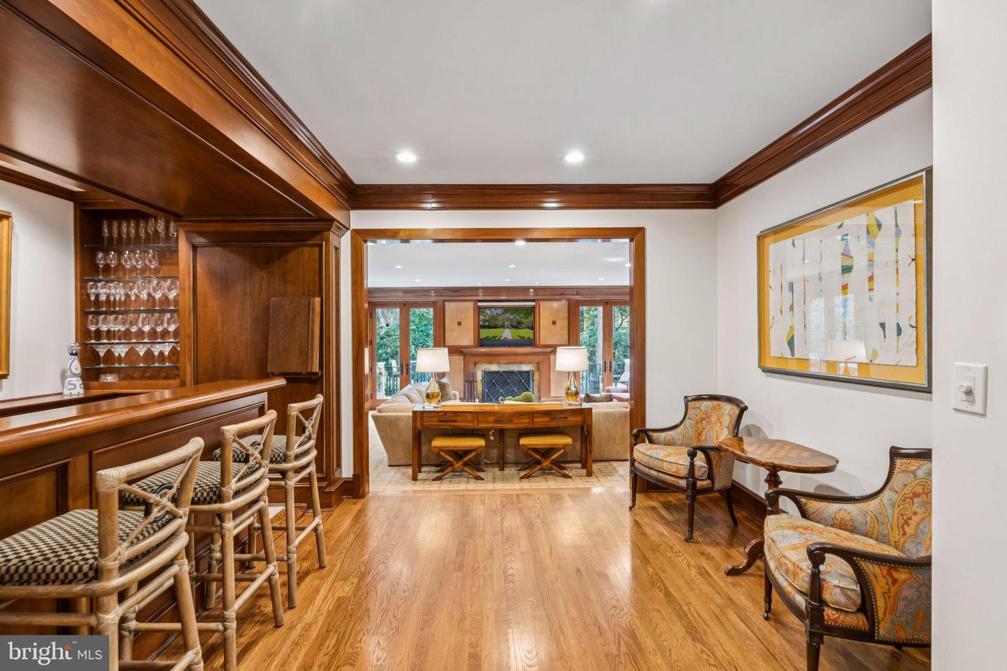 4956 QUEBEC ST NW, WASHINGTON, District Of Columbia 20016, 7 Bedrooms Bedrooms, ,5 BathroomsBathrooms,Residential,For sale,4956 QUEBEC ST NW,DCDC2226226 MLS # DCDC2226226