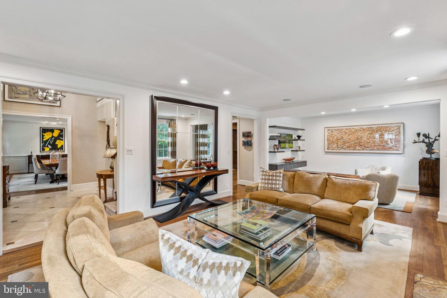 4956 QUEBEC ST NW, WASHINGTON, District Of Columbia 20016, 7 Bedrooms Bedrooms, ,5 BathroomsBathrooms,Residential,For sale,4956 QUEBEC ST NW,DCDC2226226 MLS # DCDC2226226