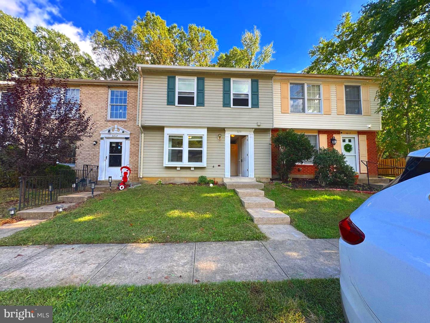 3615 WHARF LN, TRIANGLE, Virginia 22172, 3 Bedrooms Bedrooms, ,2 BathroomsBathrooms,Residential,For sale,3615 WHARF LN,VAPW2105630 MLS # VAPW2105630