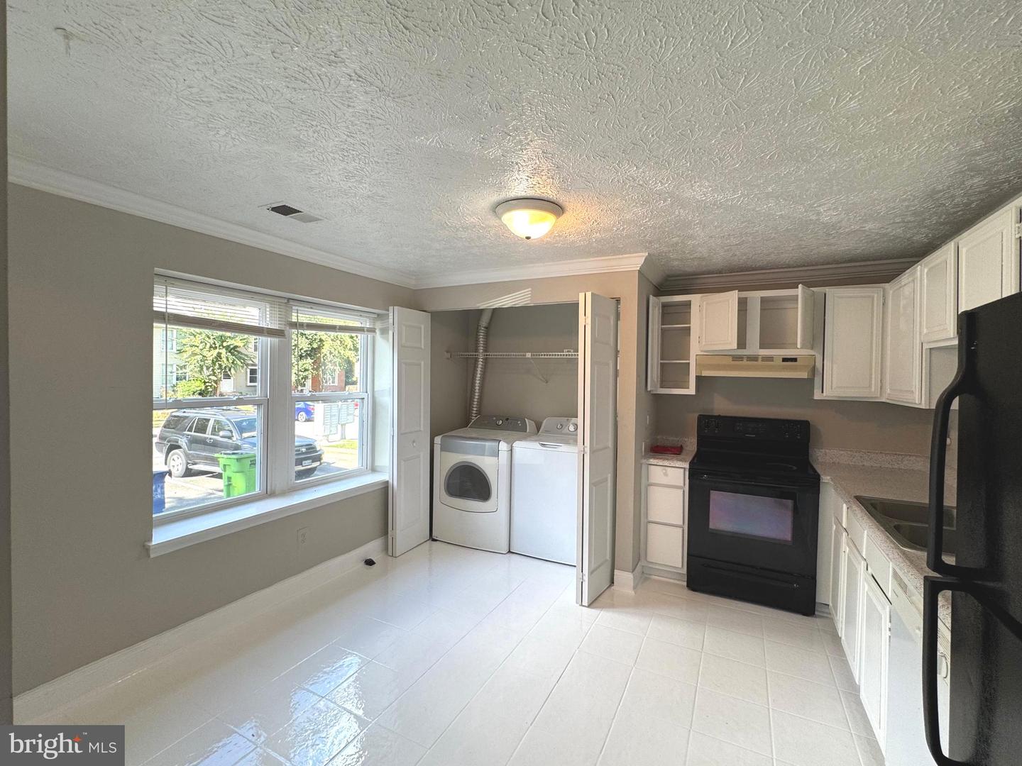 3615 WHARF LN, TRIANGLE, Virginia 22172, 3 Bedrooms Bedrooms, ,2 BathroomsBathrooms,Residential,For sale,3615 WHARF LN,VAPW2105630 MLS # VAPW2105630