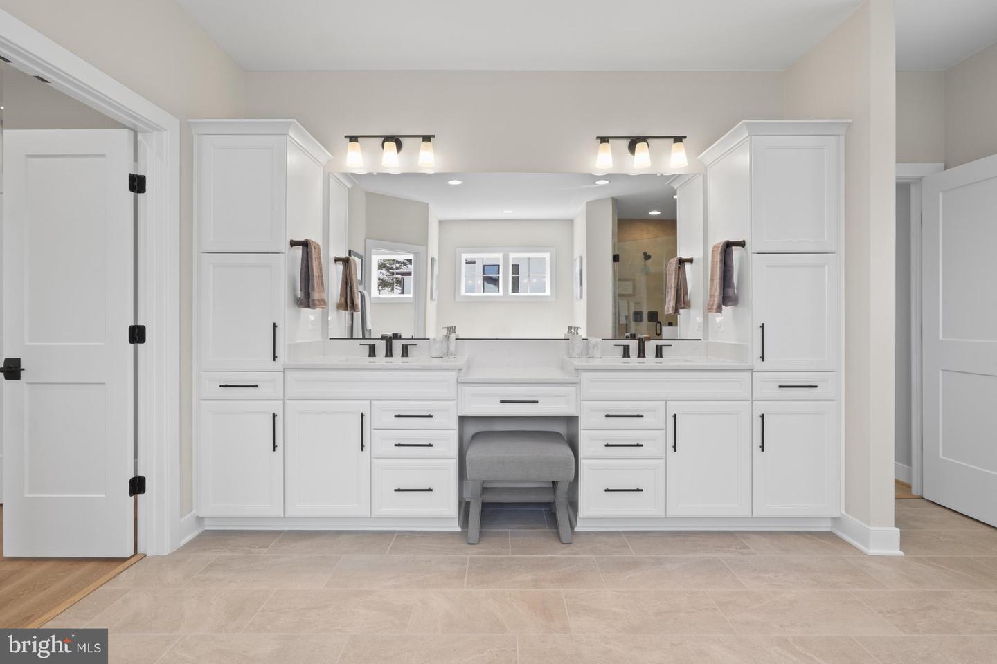 7605 BURNSIDE CT, FALLS CHURCH, Virginia 22043, 4 Bedrooms Bedrooms, ,3 BathroomsBathrooms,Residential,For sale,7605 BURNSIDE CT,VAFX2273608 MLS # VAFX2273608