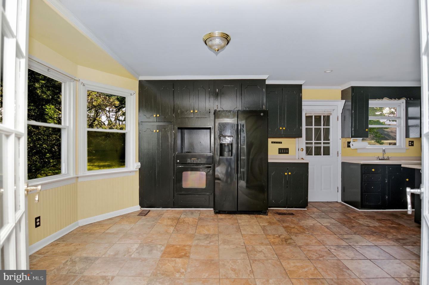 160 ROUZIE DR, TAPPAHANNOCK, Virginia 22560, 3 Bedrooms Bedrooms, 6 Rooms Rooms,2 BathroomsBathrooms,Residential,For sale,160 ROUZIE DR,VAES2002048 MLS # VAES2002048