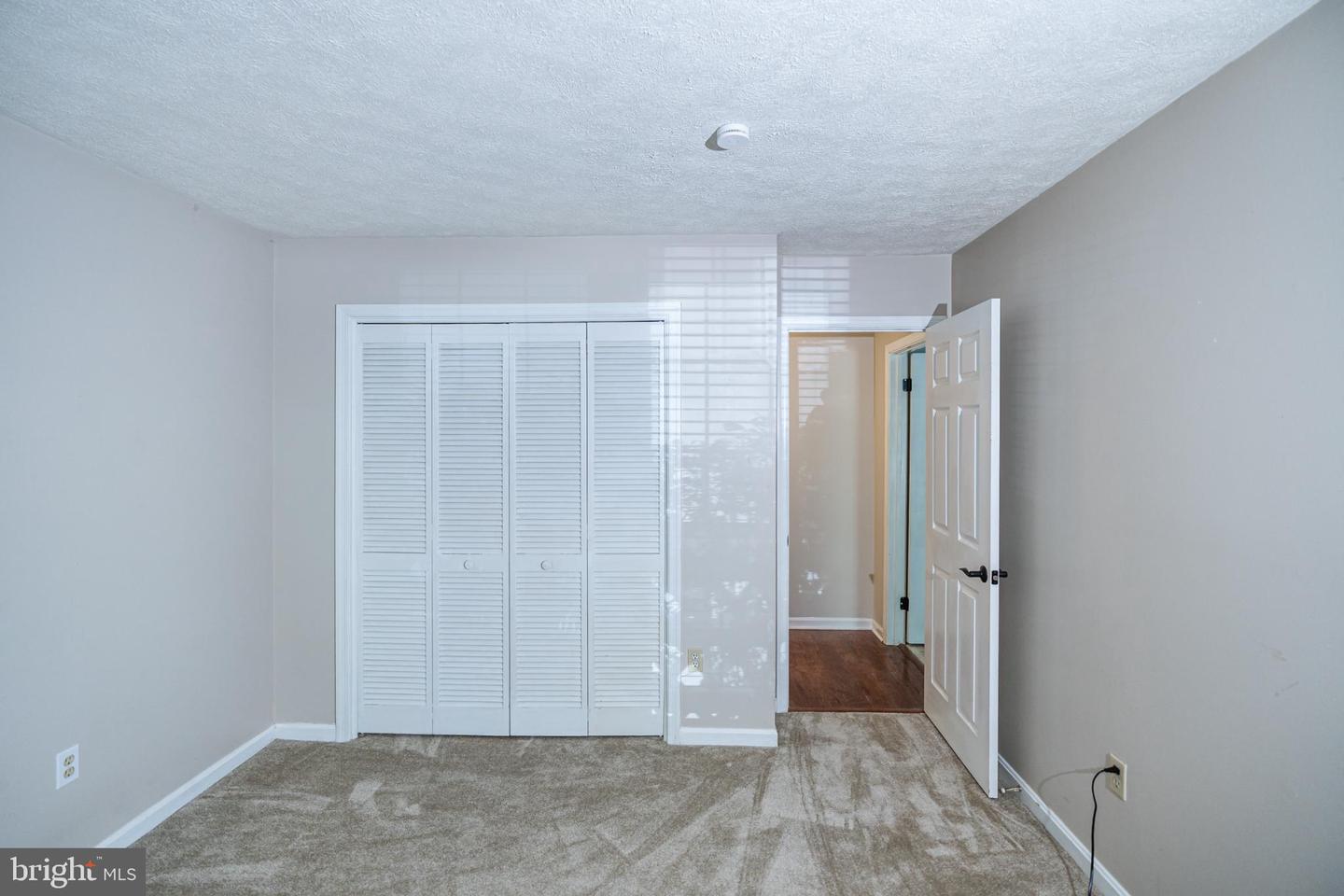 7778 WILLOW POINT DR #7778, FALLS CHURCH, Virginia 22042, 2 Bedrooms Bedrooms, 5 Rooms Rooms,2 BathroomsBathrooms,Residential,For sale,7778 WILLOW POINT DR #7778,VAFX2273780 MLS # VAFX2273780