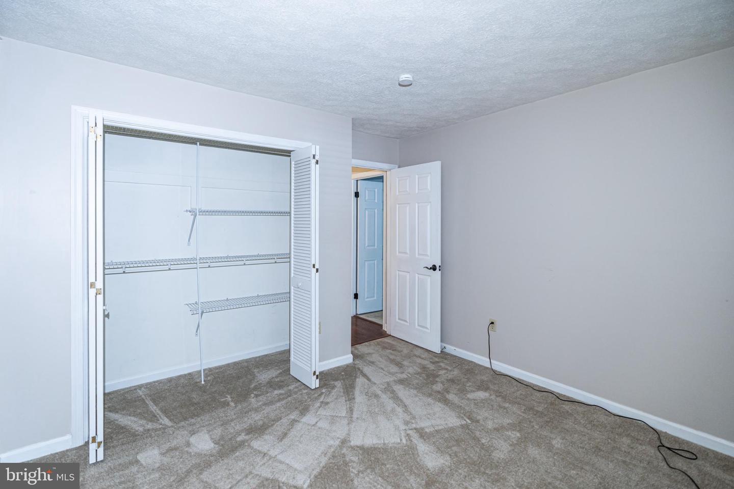 7778 WILLOW POINT DR #7778, FALLS CHURCH, Virginia 22042, 2 Bedrooms Bedrooms, 5 Rooms Rooms,2 BathroomsBathrooms,Residential,For sale,7778 WILLOW POINT DR #7778,VAFX2273780 MLS # VAFX2273780