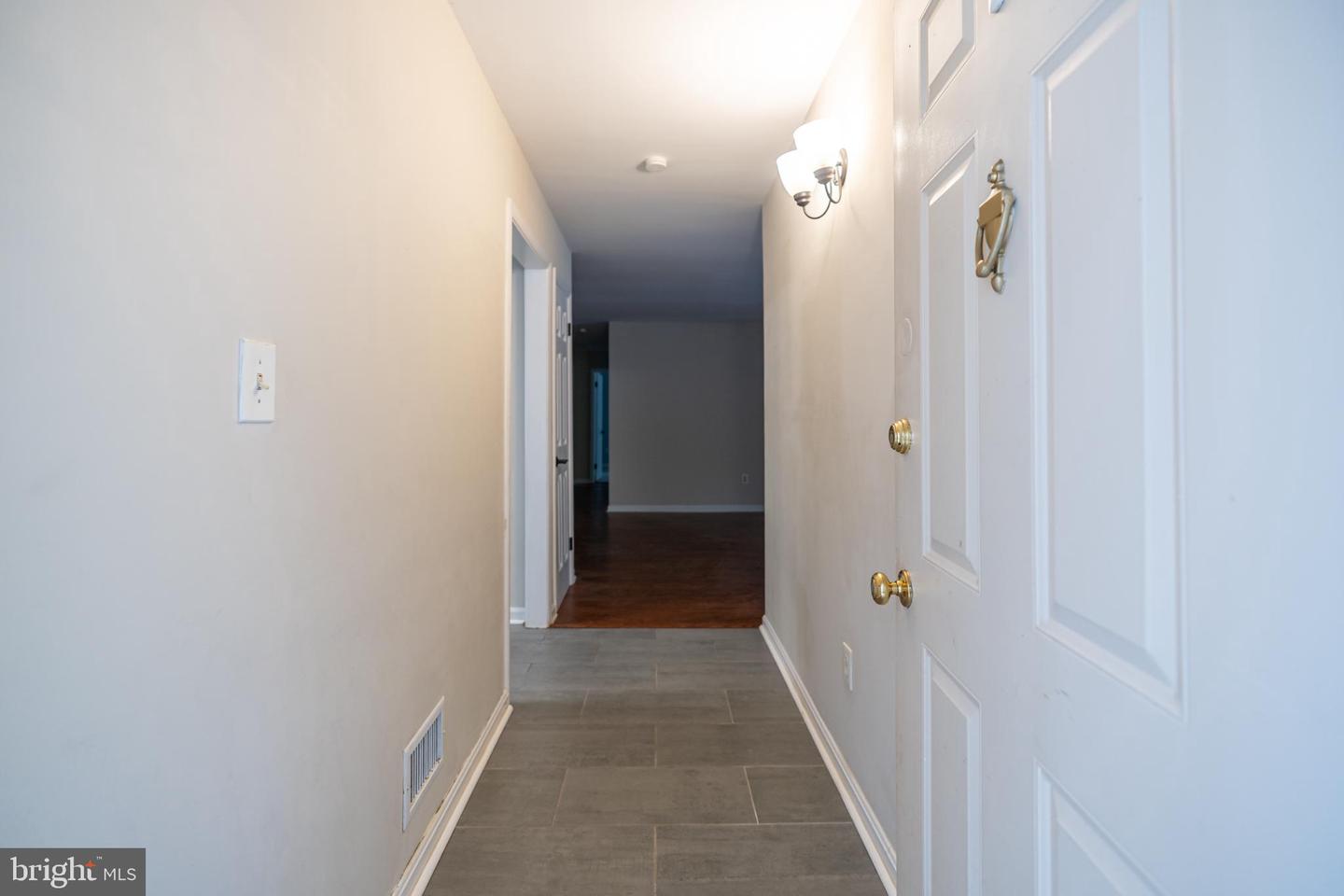 7778 WILLOW POINT DR #7778, FALLS CHURCH, Virginia 22042, 2 Bedrooms Bedrooms, 5 Rooms Rooms,2 BathroomsBathrooms,Residential,For sale,7778 WILLOW POINT DR #7778,VAFX2273780 MLS # VAFX2273780