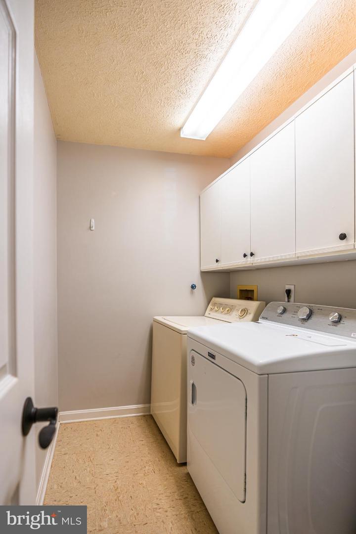 7778 WILLOW POINT DR #7778, FALLS CHURCH, Virginia 22042, 2 Bedrooms Bedrooms, 5 Rooms Rooms,2 BathroomsBathrooms,Residential,For sale,7778 WILLOW POINT DR #7778,VAFX2273780 MLS # VAFX2273780