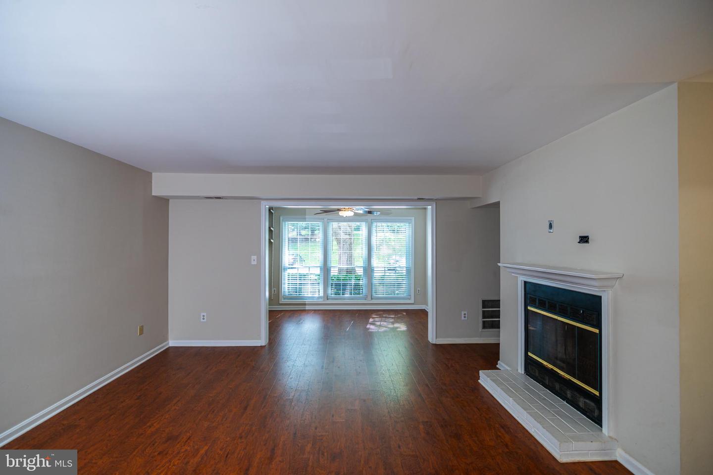 7778 WILLOW POINT DR #7778, FALLS CHURCH, Virginia 22042, 2 Bedrooms Bedrooms, 5 Rooms Rooms,2 BathroomsBathrooms,Residential,For sale,7778 WILLOW POINT DR #7778,VAFX2273780 MLS # VAFX2273780