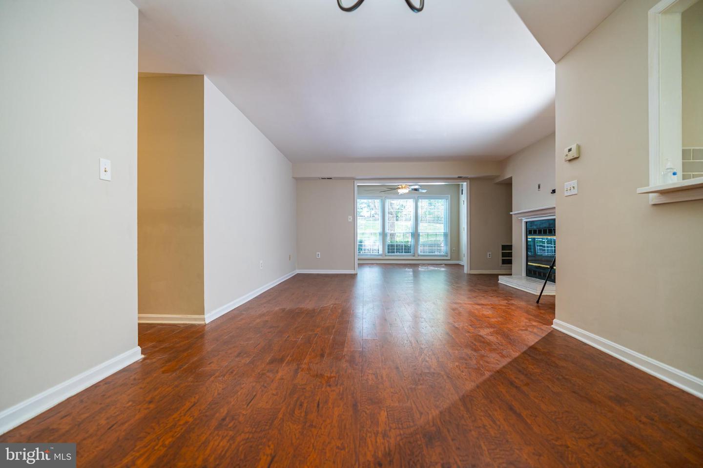 7778 WILLOW POINT DR #7778, FALLS CHURCH, Virginia 22042, 2 Bedrooms Bedrooms, 5 Rooms Rooms,2 BathroomsBathrooms,Residential,For sale,7778 WILLOW POINT DR #7778,VAFX2273780 MLS # VAFX2273780