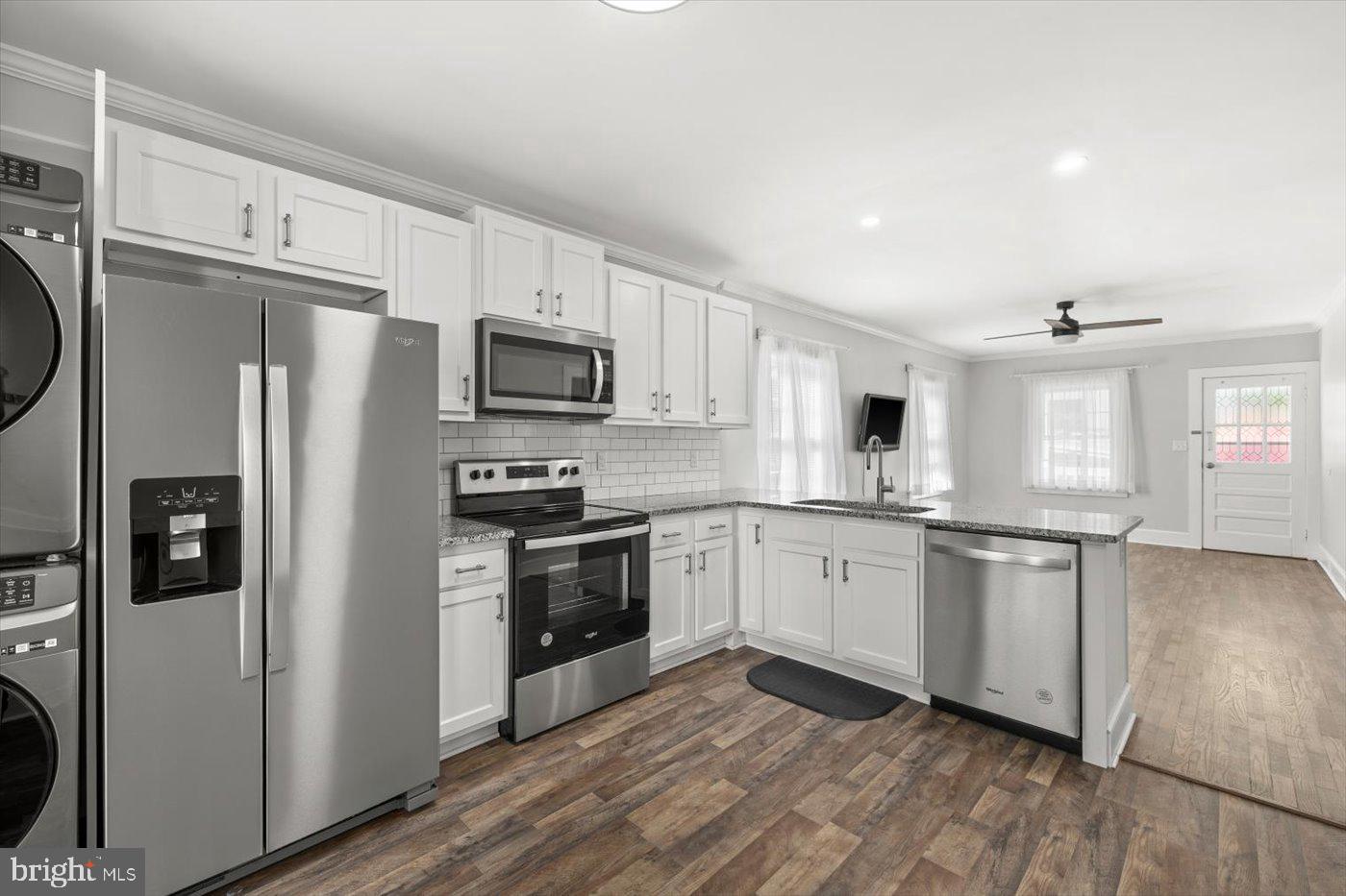 321 BELLEVIEW AVE, ORANGE, Virginia 22960, 2 Bedrooms Bedrooms, ,1 BathroomBathrooms,Residential,For sale,321 BELLEVIEW AVE,VAOR2012518 MLS # VAOR2012518