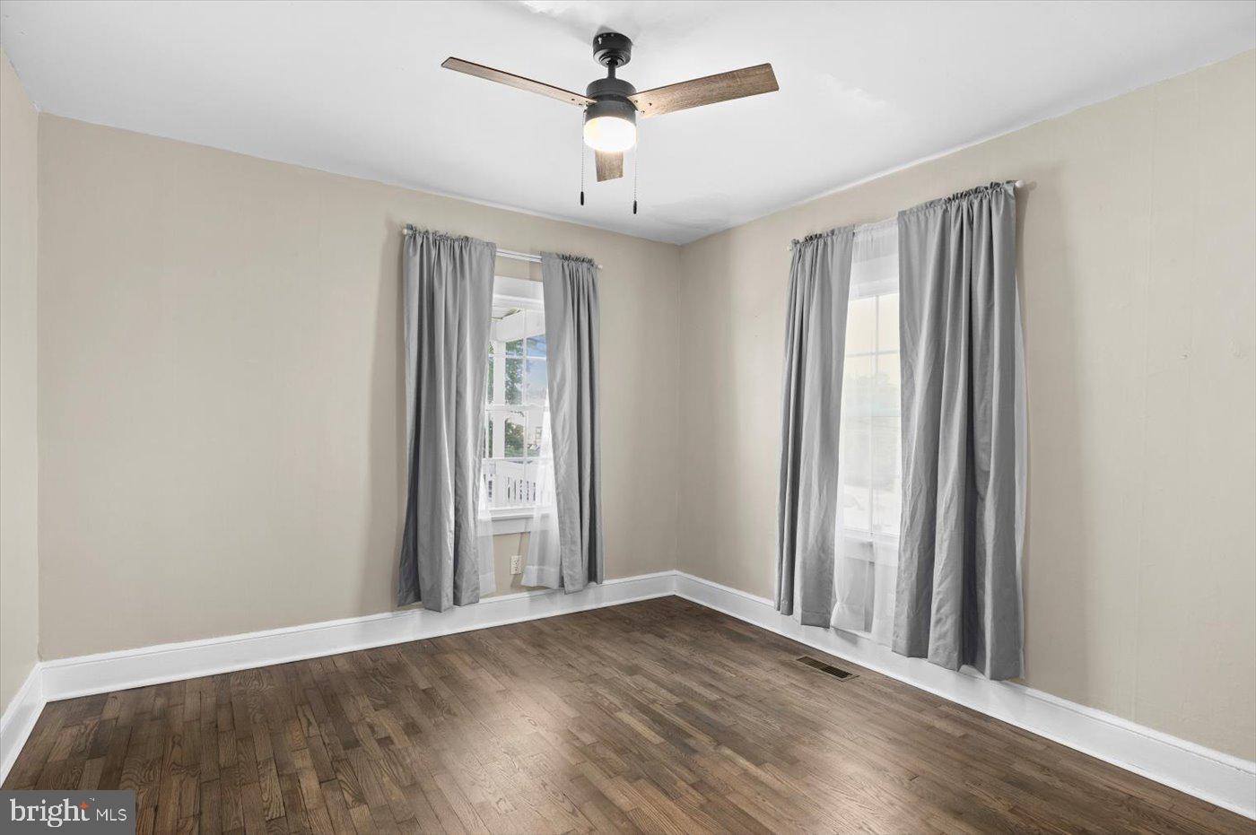 321 BELLEVIEW AVE, ORANGE, Virginia 22960, 2 Bedrooms Bedrooms, ,1 BathroomBathrooms,Residential,For sale,321 BELLEVIEW AVE,VAOR2012518 MLS # VAOR2012518