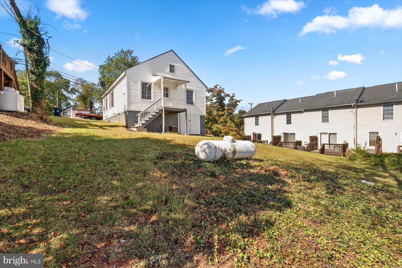 321 BELLEVIEW AVE, ORANGE, Virginia 22960, 2 Bedrooms Bedrooms, ,1 BathroomBathrooms,Residential,For sale,321 BELLEVIEW AVE,VAOR2012518 MLS # VAOR2012518