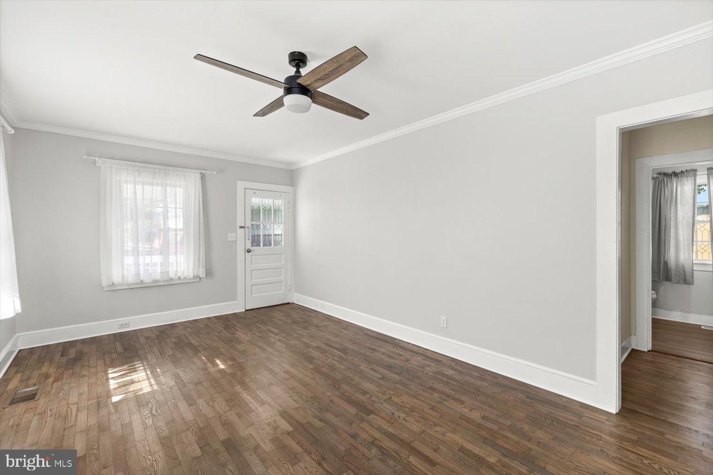 321 BELLEVIEW AVE, ORANGE, Virginia 22960, 2 Bedrooms Bedrooms, ,1 BathroomBathrooms,Residential,For sale,321 BELLEVIEW AVE,VAOR2012518 MLS # VAOR2012518