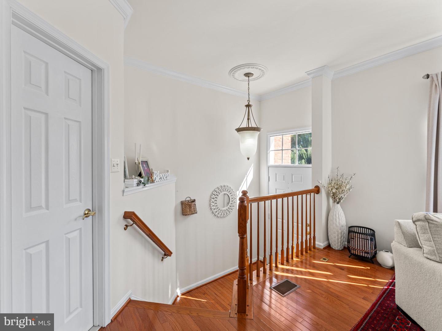 21755 LADYSLIPPER SQ, ASHBURN, Virginia 20147, 3 Bedrooms Bedrooms, 7 Rooms Rooms,3 BathroomsBathrooms,Residential,For sale,21755 LADYSLIPPER SQ,VALO2108616 MLS # VALO2108616
